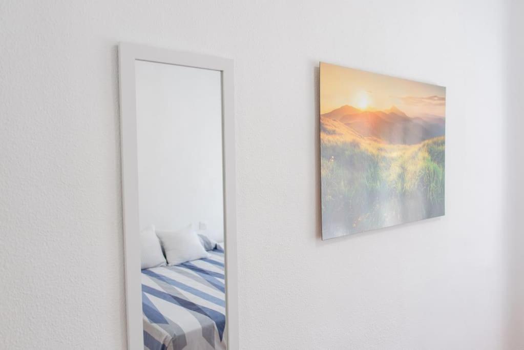 Apartamento Alexa, A 800Mts Catedral Wifi Smart Tv Murcia Kültér fotó
